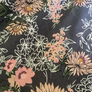 Floral Patterned Leggings in Pink and Grey from Torrid